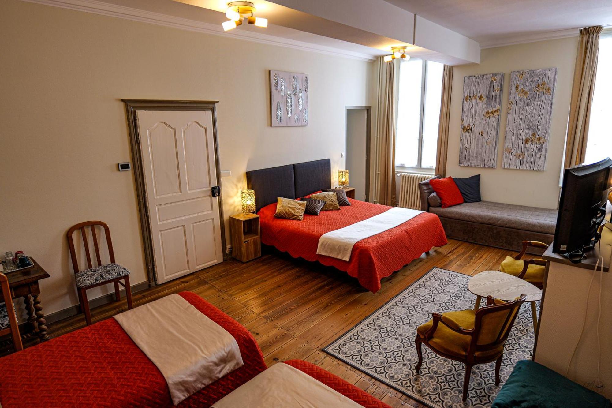 La Maison Duffour Chambres D'Hotes Avec Petit Dejeuner Tonneins Esterno foto