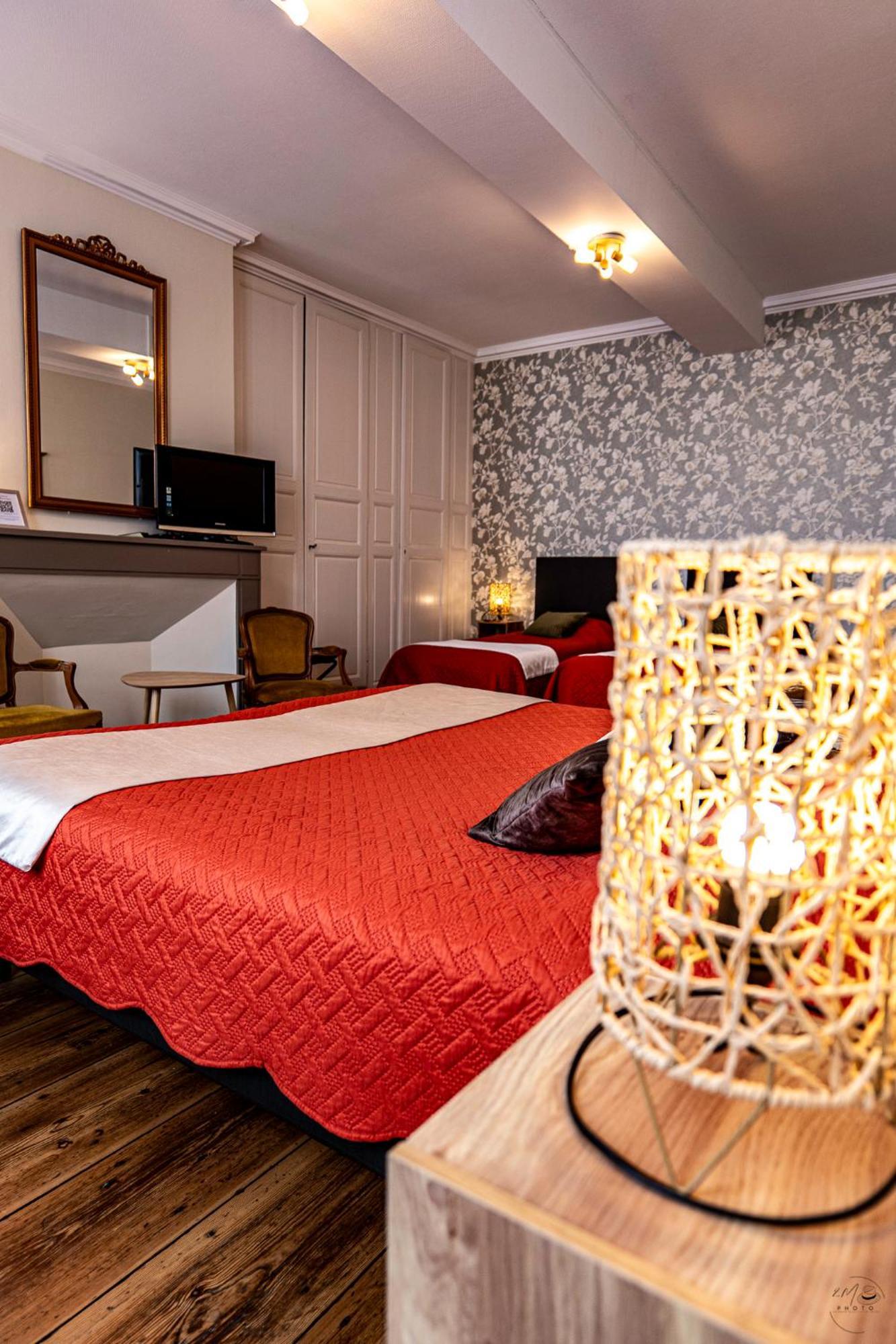 La Maison Duffour Chambres D'Hotes Avec Petit Dejeuner Tonneins Esterno foto
